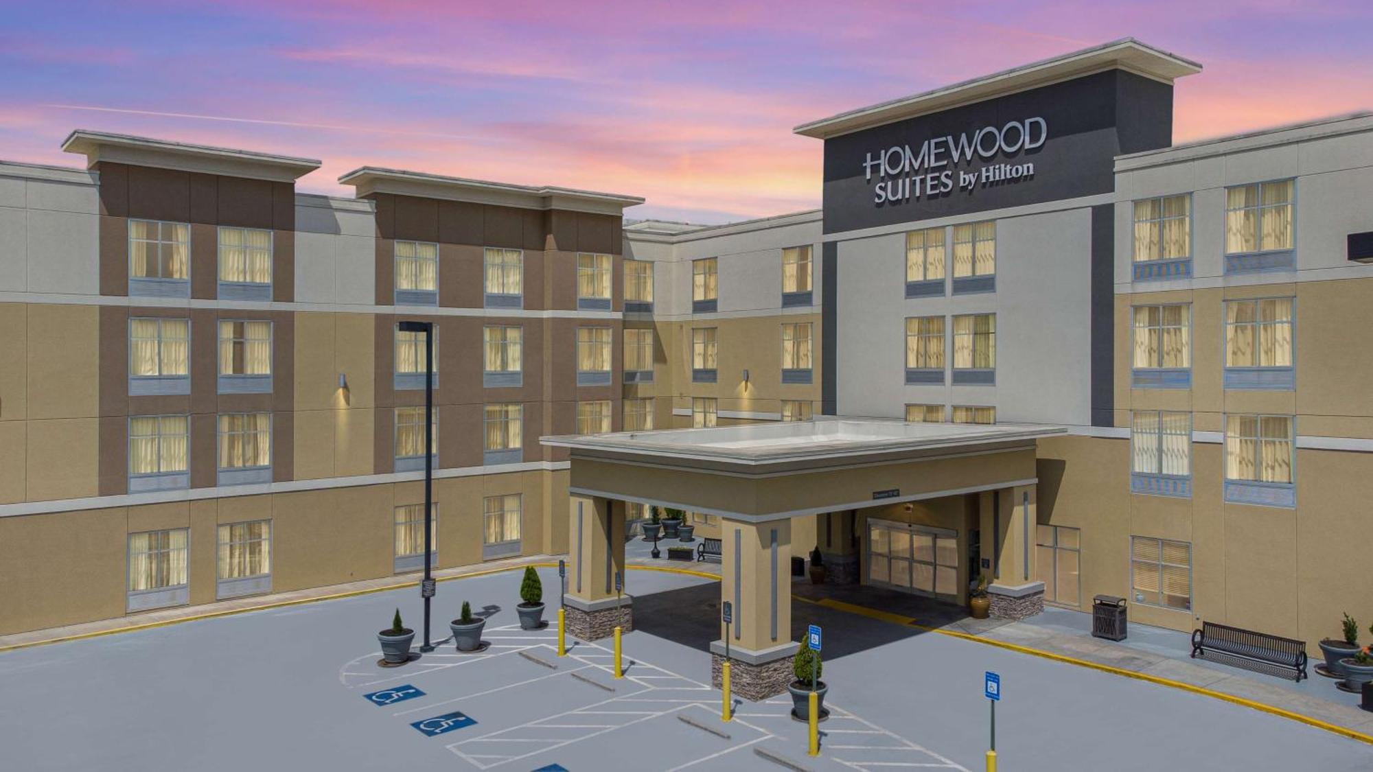Hotel Homewood By Hilton Atlanta Perimeter Center 3*